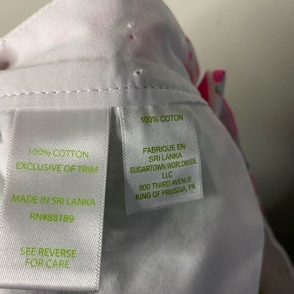 Lilly Pulitzer Buttercup Shorts Flamingo Pink Don’t Give A Cluck - Picture 8 of 8